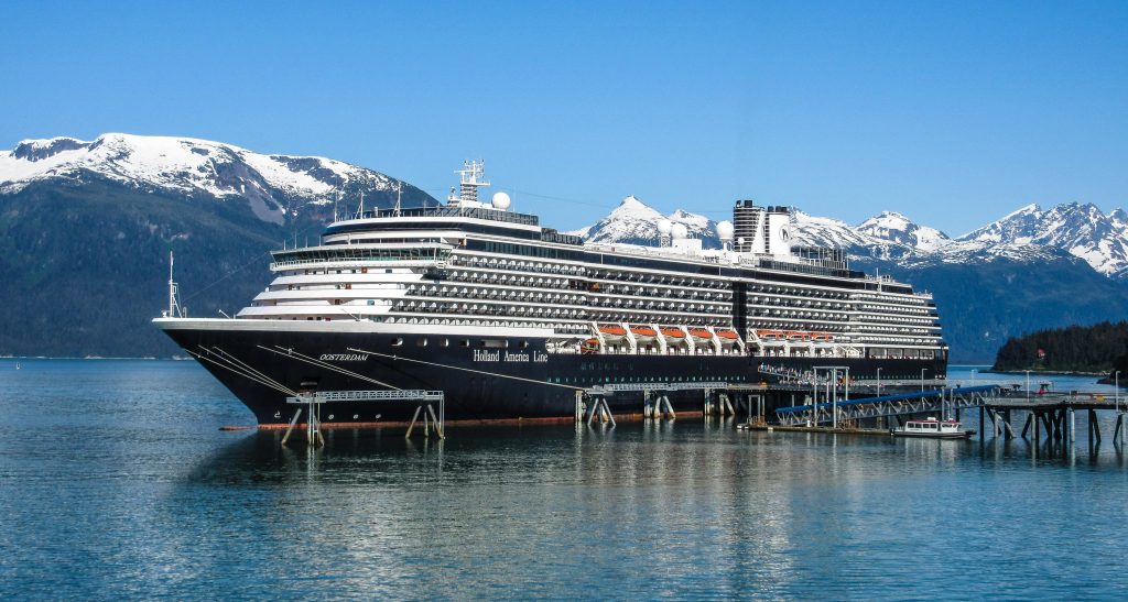 Spectacular Canadian Rockies with Alaska Cruise (Verandah Suite)