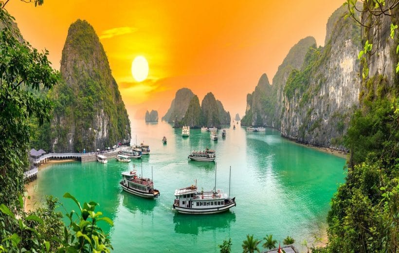 5D4N HANOI – HALONG BAY (OVERNIGHT CRUISE) – TRANG AN GROTTOES (BUY 3 FREE 1) - SEAT IN COACH