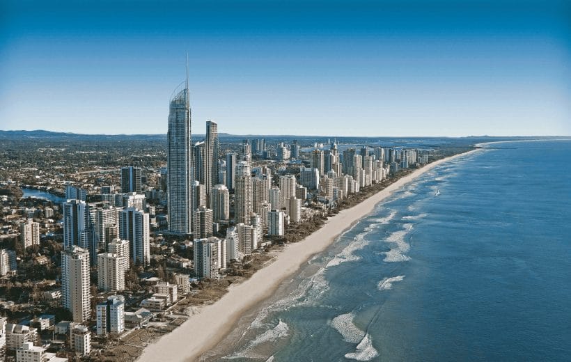 4D3N GOLD COAST FREE & EASY (SEAT IN COACH - SIC)