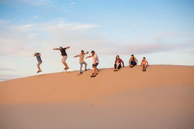 8D7N TANGALOOMA DESERT SAFARI + WILDLIFE EXPERIENCE (SEAT IN COACH - SIC)