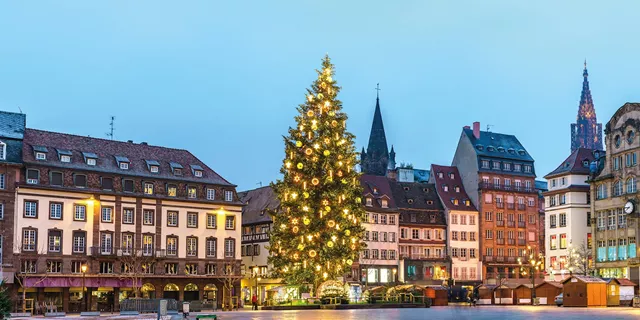 ALPINE CHRISTMAS MARKETS (CLASSIC GROUP)