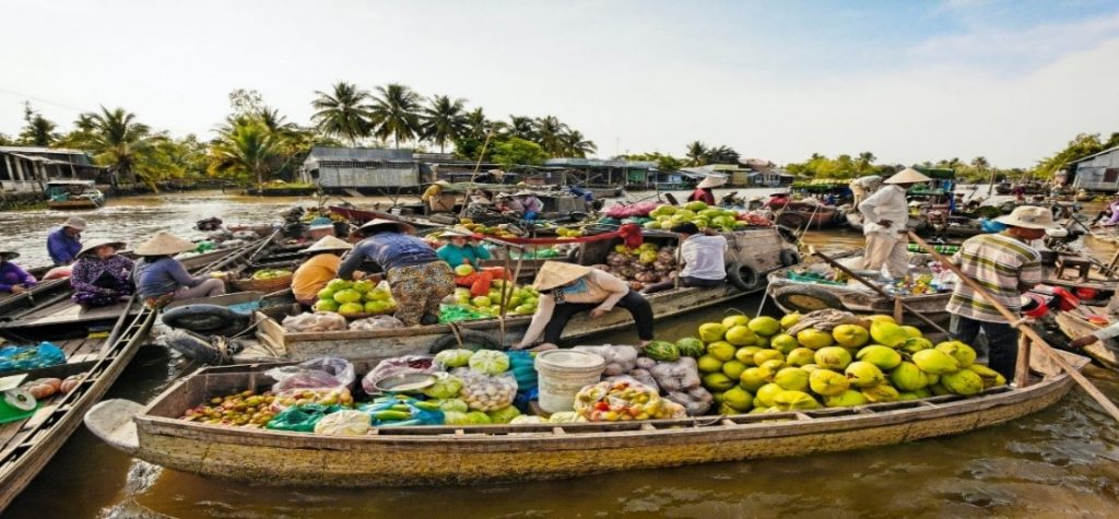 5D4N DISCOVER MEKONG DELTA SIC – SEAT IN COACH) (MIN 2 TO GO)