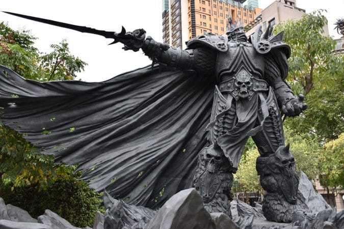 arthas menethil, warcraft, statue